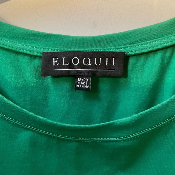 Eloquii Emerald Pleated Hem Top - Picture 3 of 4